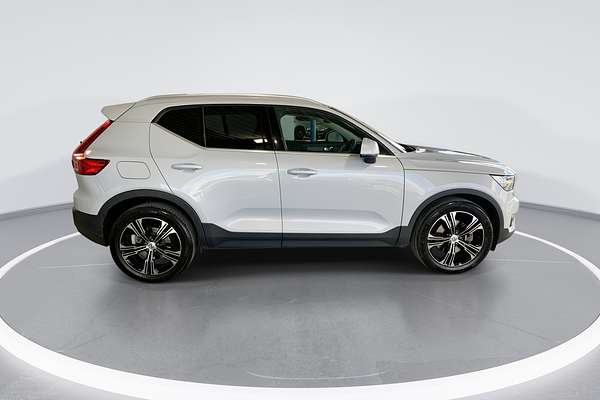 2021 Volvo XC40 T4 Inscription