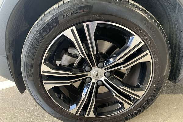 2021 Volvo XC40 T4 Inscription