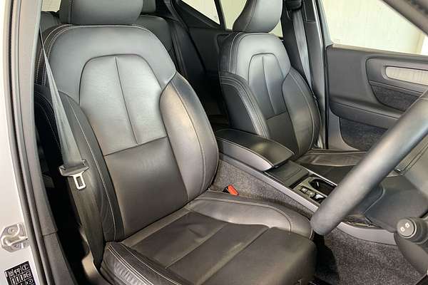 2021 Volvo XC40 T4 Inscription