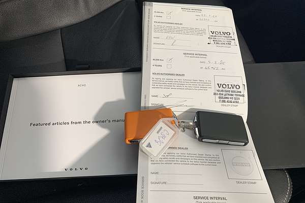 2021 Volvo XC40 T4 Inscription