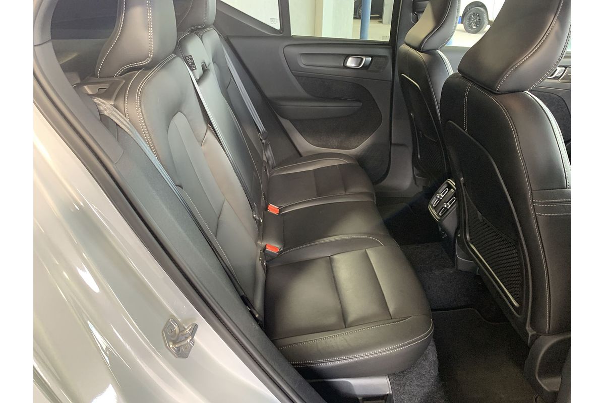 2021 Volvo XC40 T4 Inscription