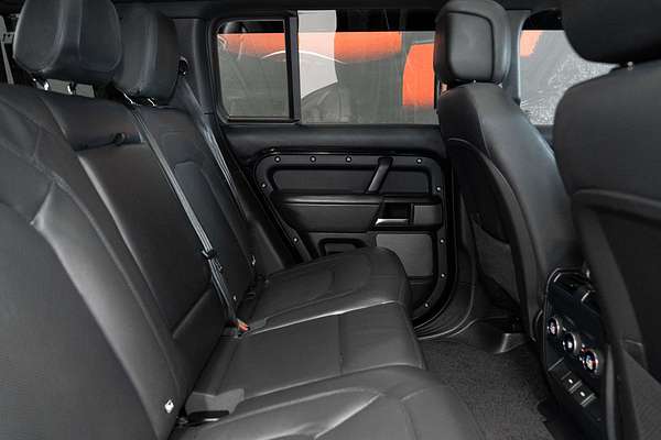 2023 Land Rover Defender 110 P525 V8 L663