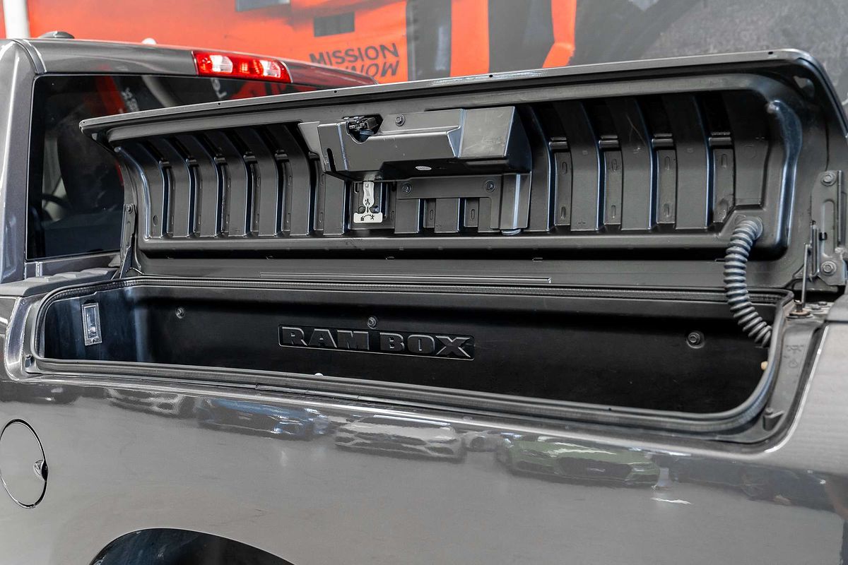 2022 RAM 1500 Express RamBox DS 4X4 SWB