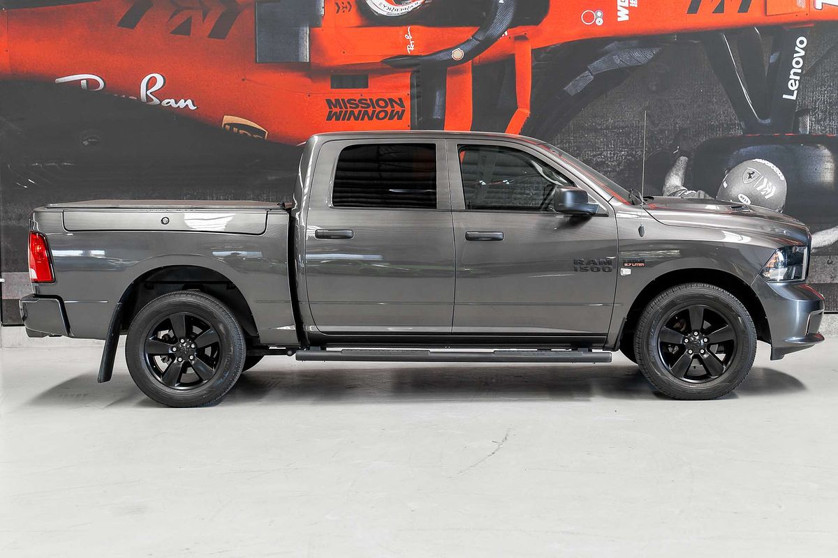 2022 RAM 1500 Express RamBox DS 4X4 SWB