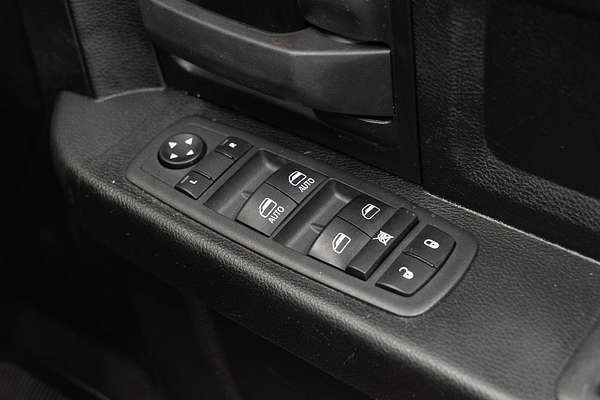 2022 RAM 1500 Express RamBox DS 4X4 SWB