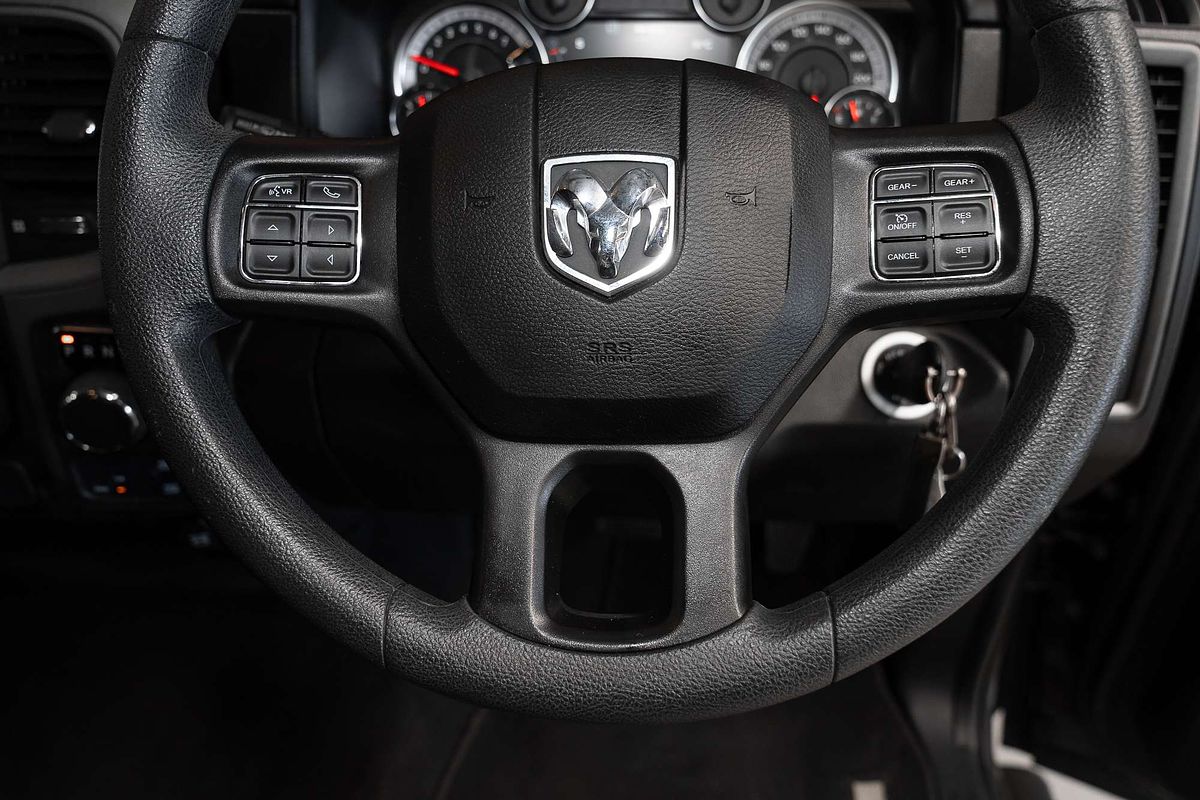 2022 RAM 1500 Express RamBox DS 4X4 SWB