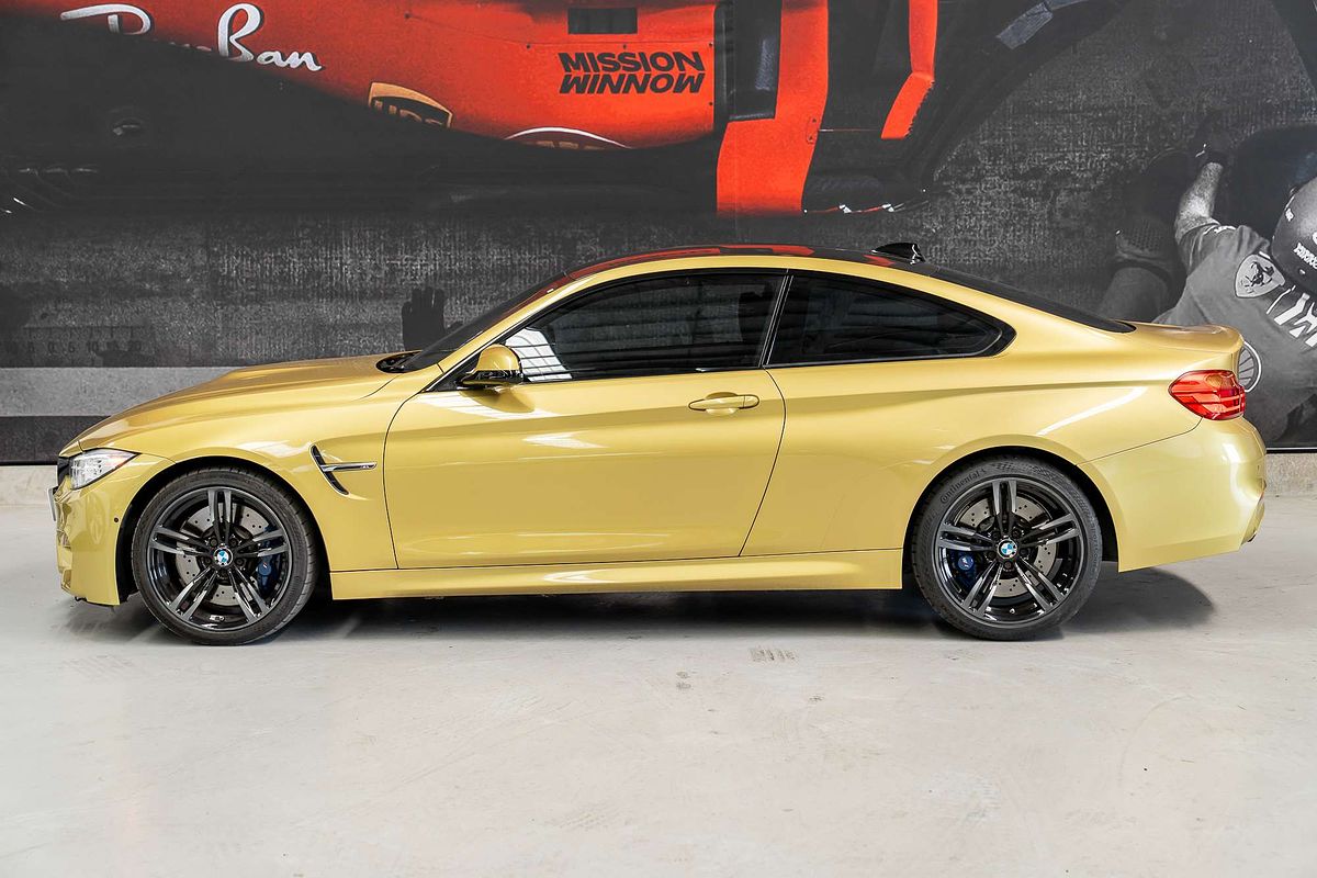 2014 BMW M4  F82