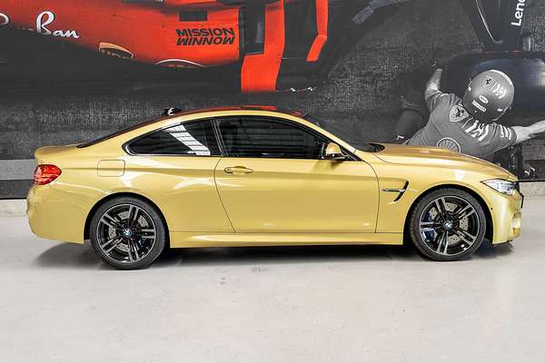 2014 BMW M4  F82