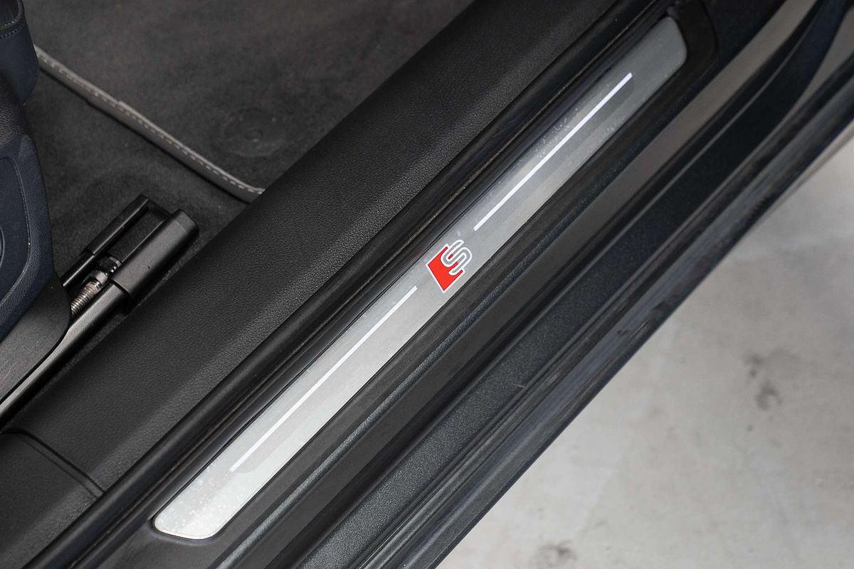 2023 Audi A6 45 TFSI S line C8