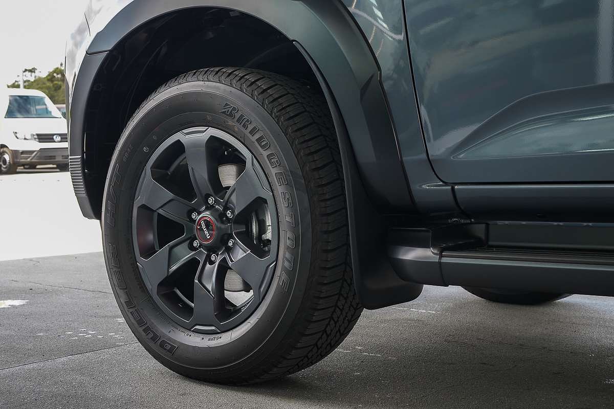 2025 Isuzu D-MAX X-TERRAIN 4X4