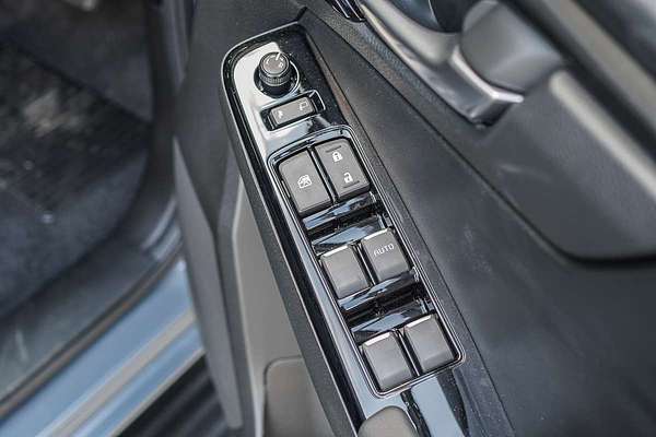 2025 Isuzu D-MAX X-TERRAIN 4X4