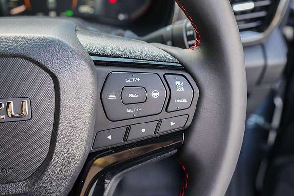 2025 Isuzu D-MAX X-TERRAIN 4X4