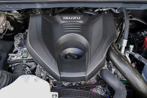 2025 Isuzu D-MAX X-TERRAIN 4X4