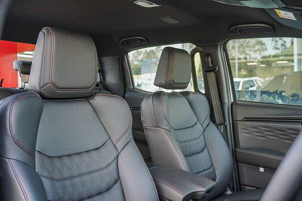 2025 Isuzu D-MAX X-TERRAIN 4X4