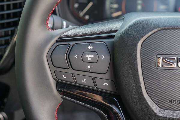 2025 Isuzu D-MAX X-TERRAIN 4X4