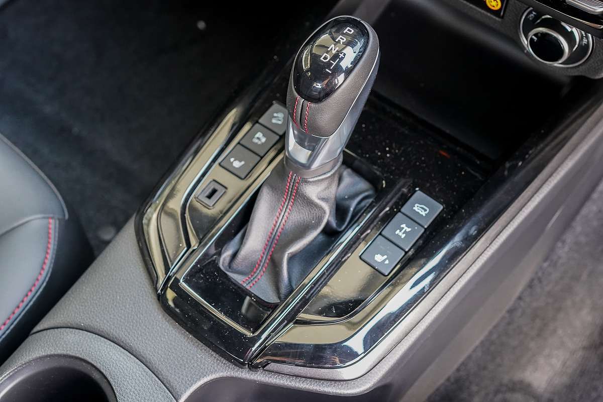 2025 Isuzu D-MAX X-TERRAIN 4X4