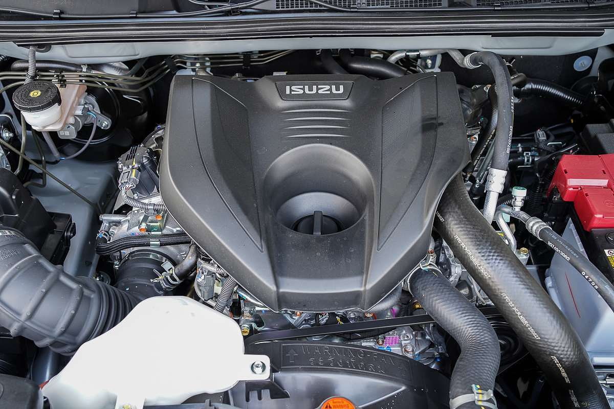 2025 Isuzu D-MAX X-TERRAIN 4X4
