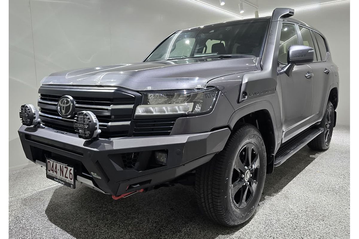 2022 Toyota Landcruiser GX FJA300R