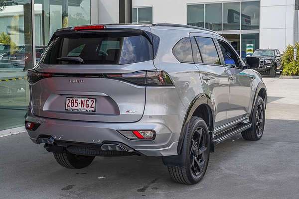 2025 Isuzu MU-X X-TERRAIN