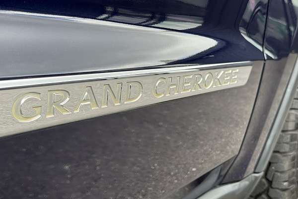 2012 Jeep Grand Cherokee Laredo WK