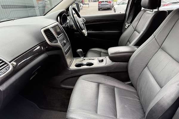2012 Jeep Grand Cherokee Laredo WK
