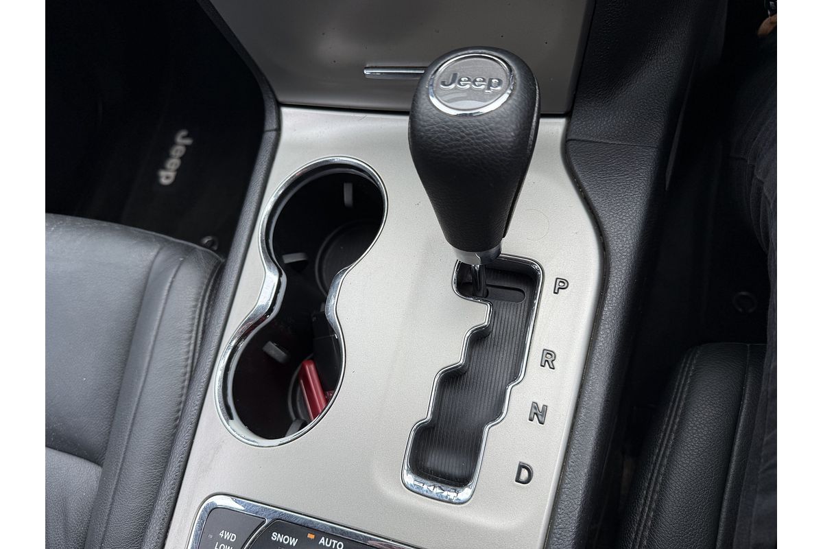 2012 Jeep Grand Cherokee Laredo WK