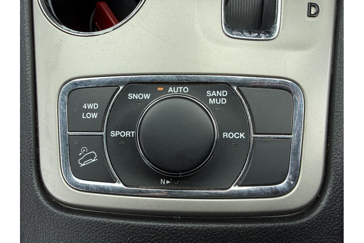 2012 Jeep Grand Cherokee Laredo WK