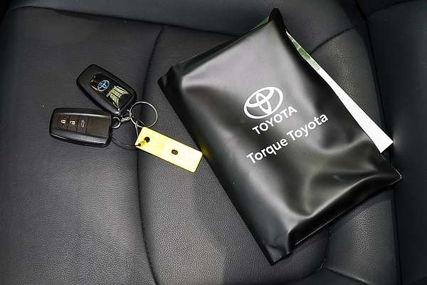 2021 Toyota RAV4 Cruiser AXAH54R