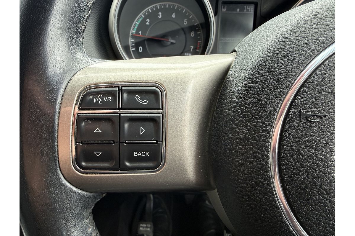 2012 Jeep Grand Cherokee Laredo WK