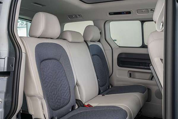2025 Volkswagen ID. Buzz Pro BEV560 EB SWB