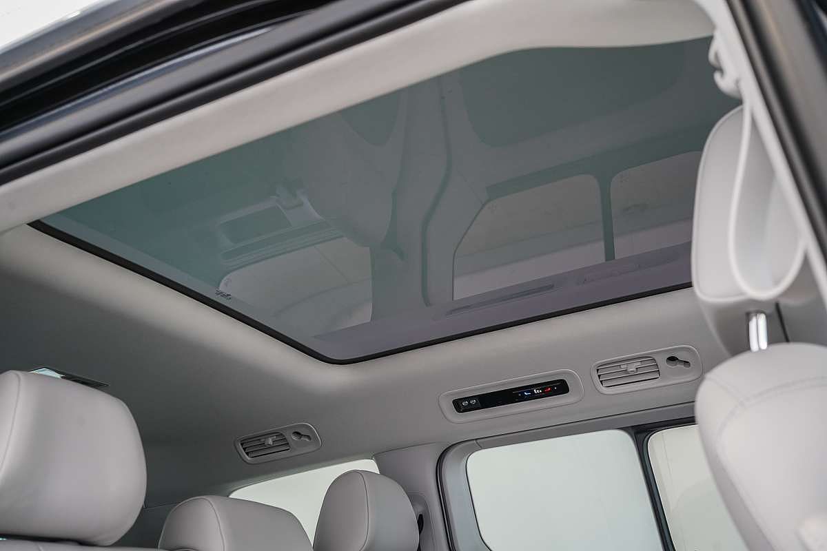 2025 Volkswagen ID. Buzz Pro BEV560 EB SWB