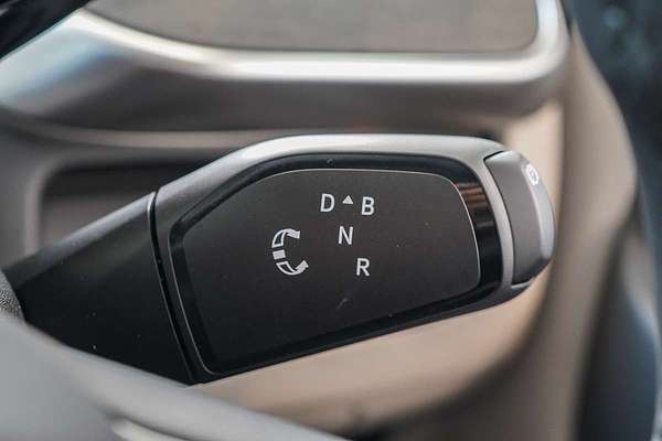 2025 Volkswagen ID. Buzz Pro BEV560 EB SWB