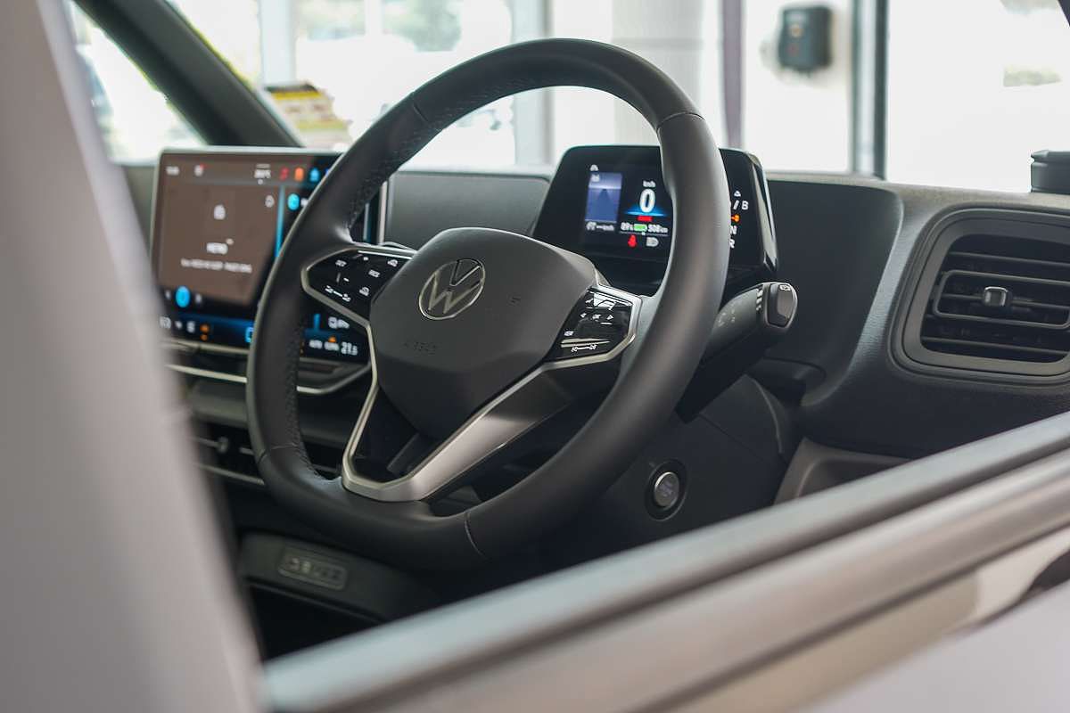 2025 Volkswagen ID. Buzz Cargo BEV550 EBN SWB