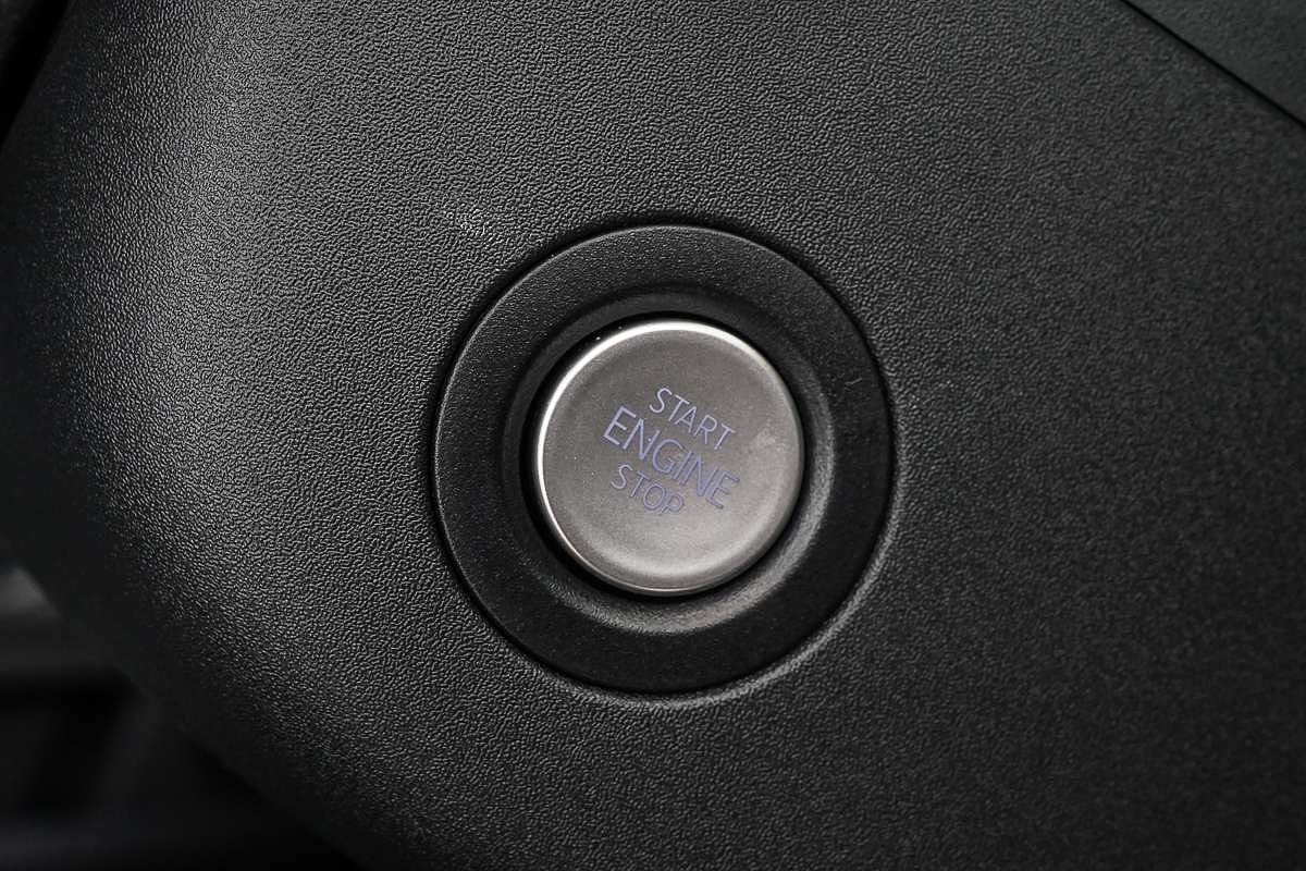 2025 Volkswagen ID. Buzz Cargo BEV550 EBN SWB