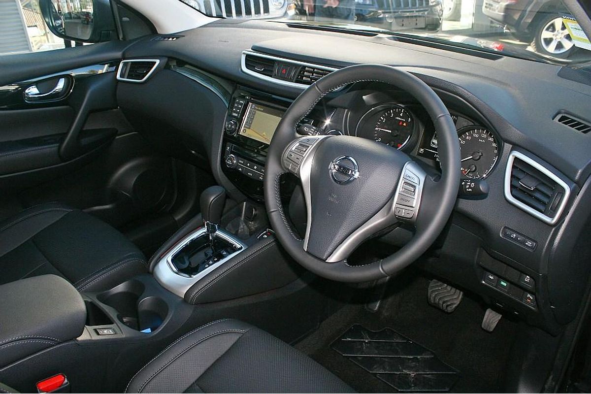 2016 Nissan QASHQAI Ti J11