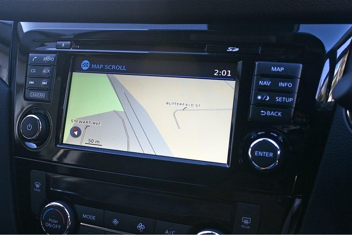 2016 Nissan QASHQAI Ti J11
