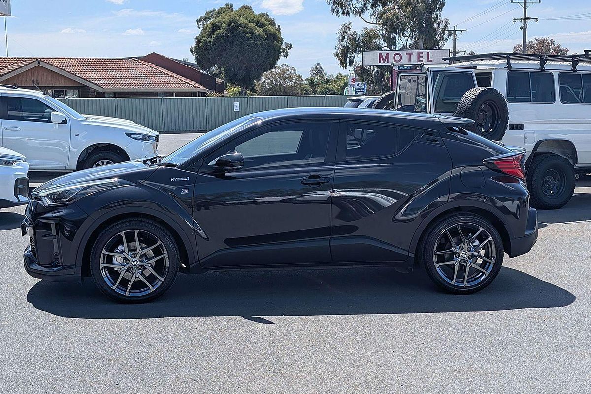 2021 Toyota C-HR GR Sport ZYX10R