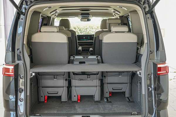 2025 Volkswagen Multivan TDI360 Life T7 SWB