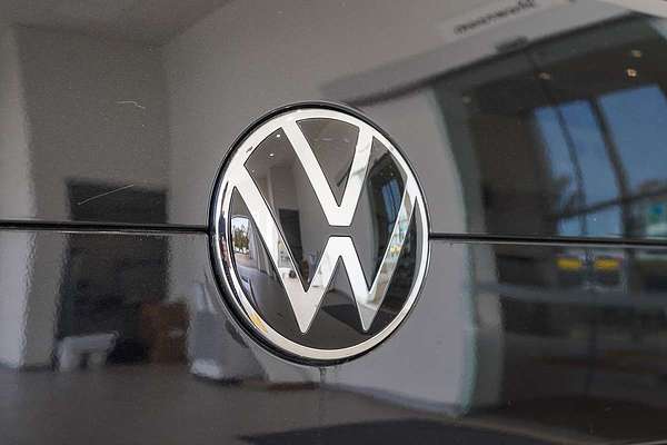 2025 Volkswagen Multivan TDI360 Life T7 SWB
