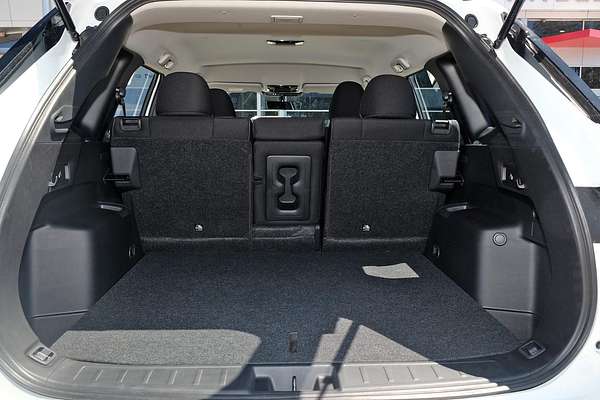 2025 Mitsubishi Outlander ES ZM