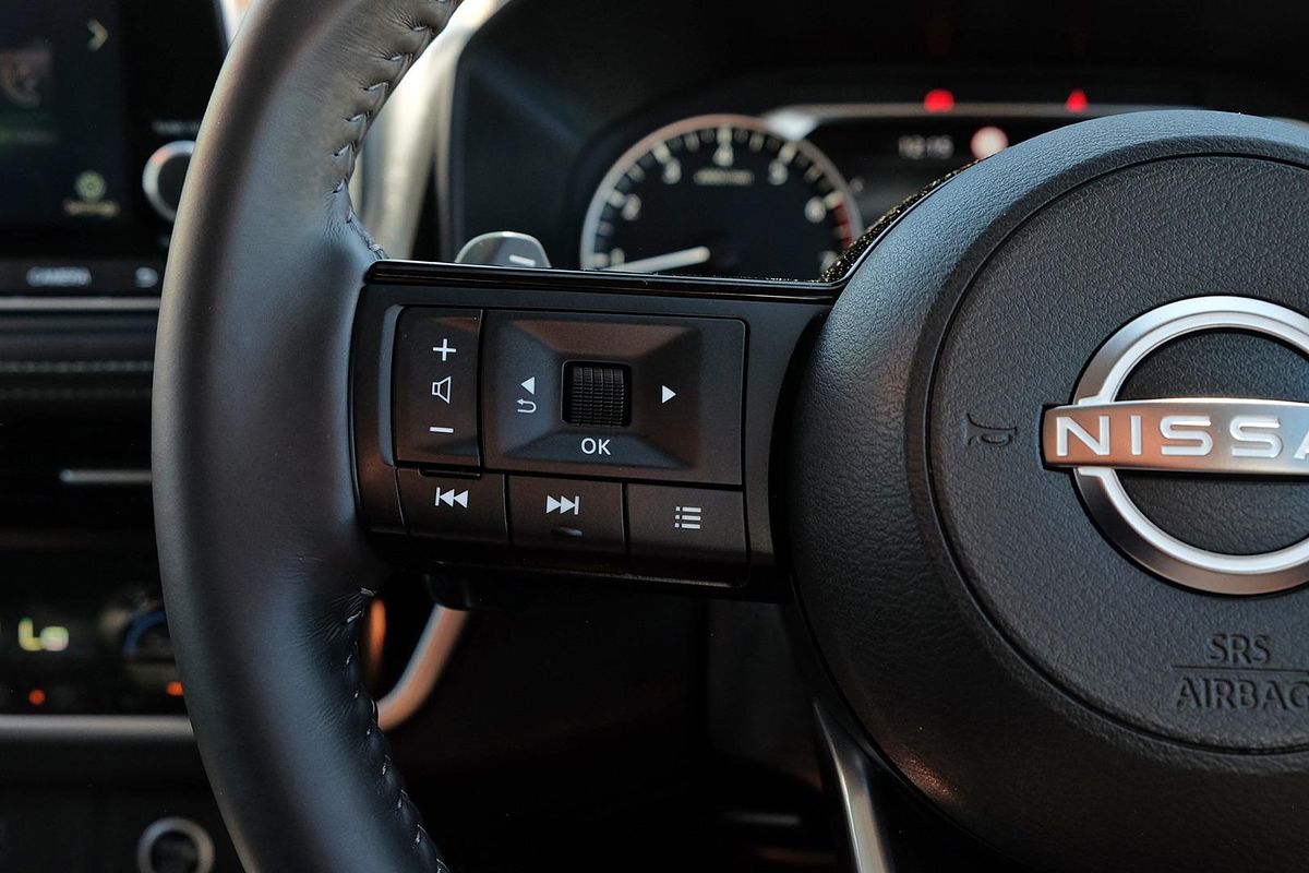 2024 Nissan X-TRAIL ST-L T33