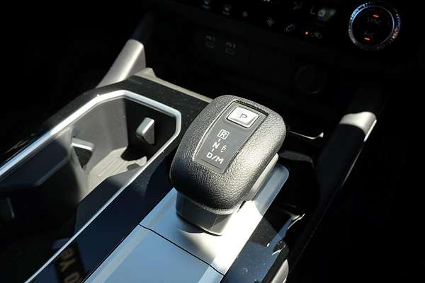 2025 Mitsubishi Outlander ES ZM