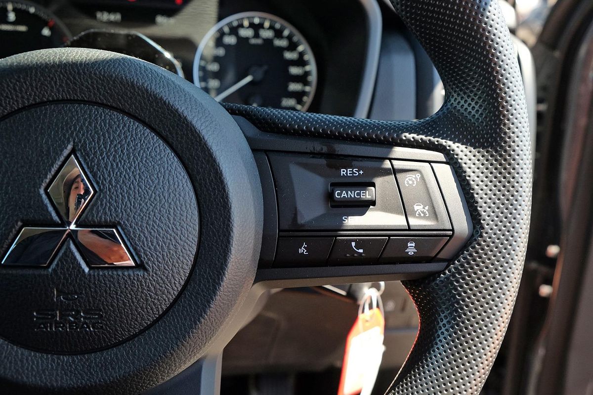 2025 Mitsubishi Triton GLX+ MV 4X4