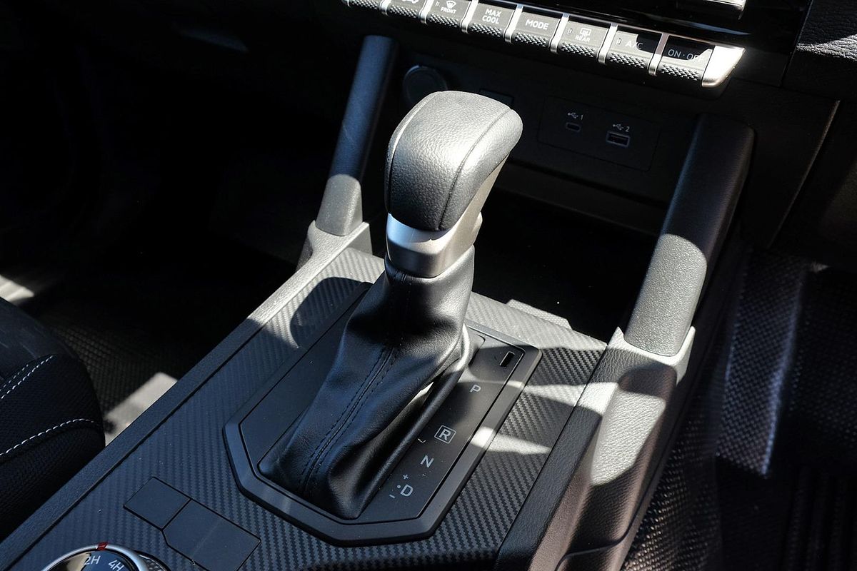 2025 Mitsubishi Triton GLX+ MV 4X4