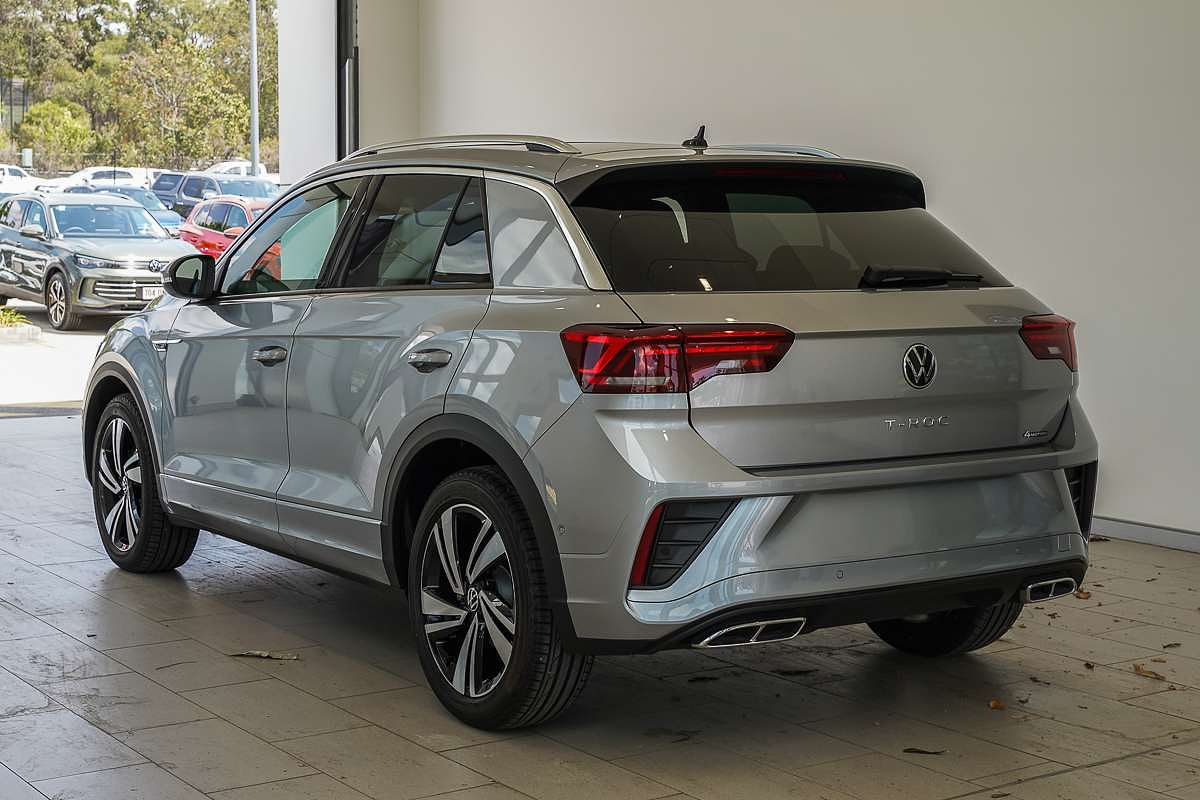 2025 Volkswagen T-Roc 140TSI R-Line D11