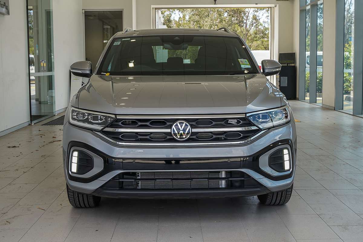 2025 Volkswagen T-Roc 140TSI R-Line D11