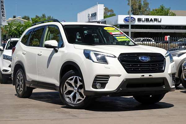 2023 Subaru Forester 2.5i 50 Years Edition S5
