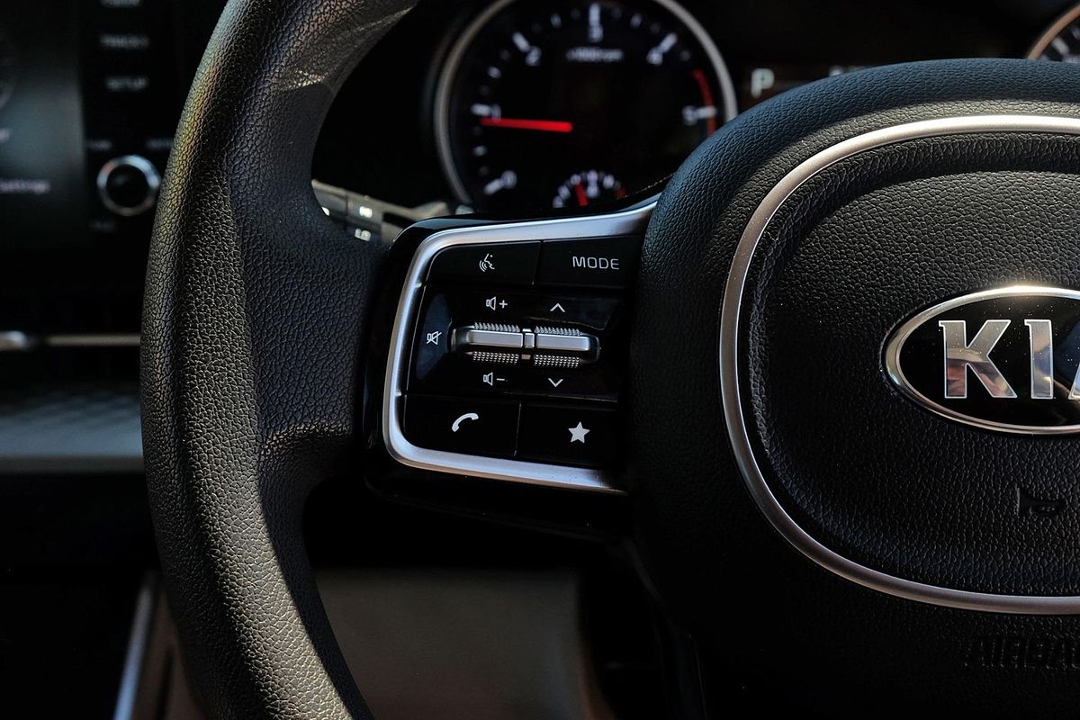 2021 Kia Carnival S KA4