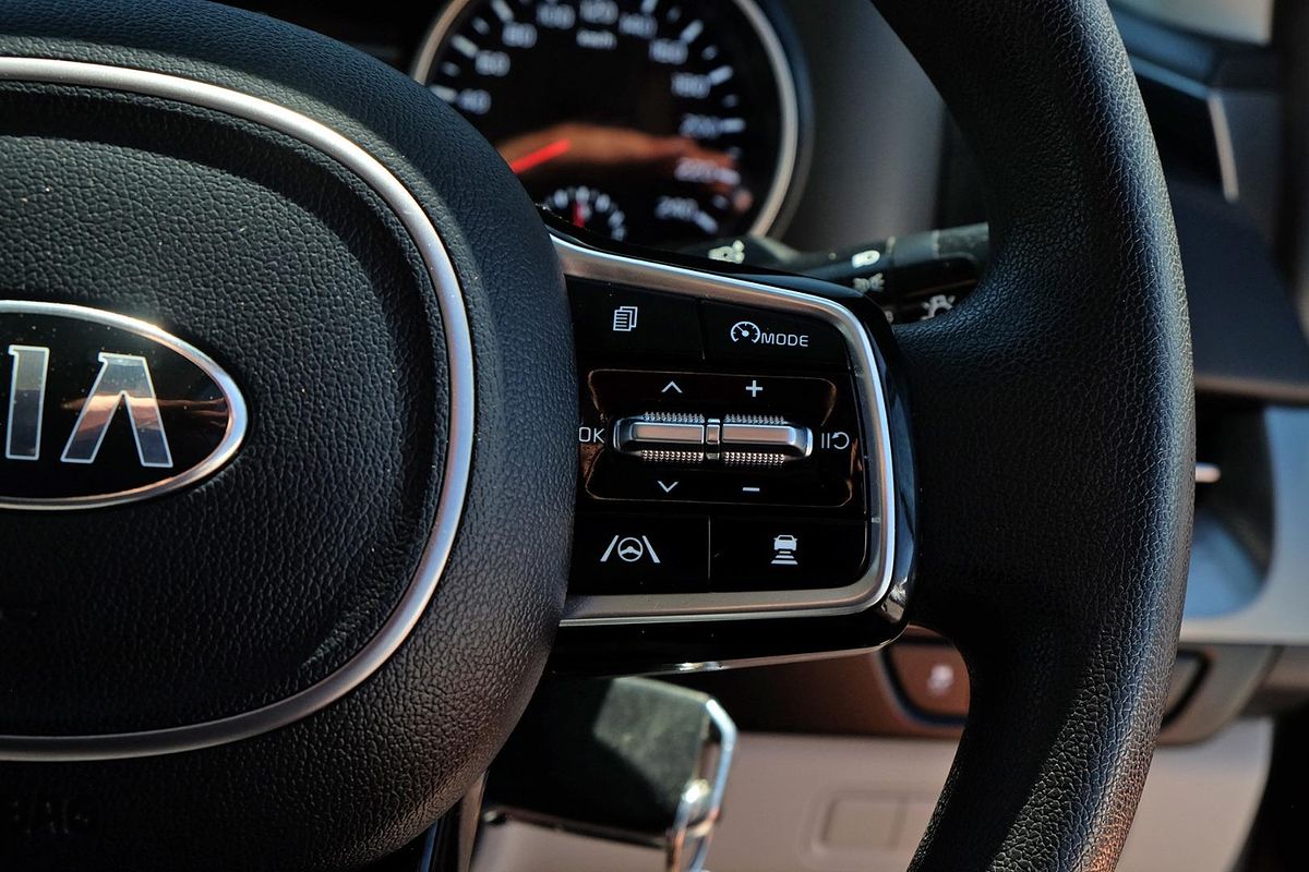 2021 Kia Carnival S KA4