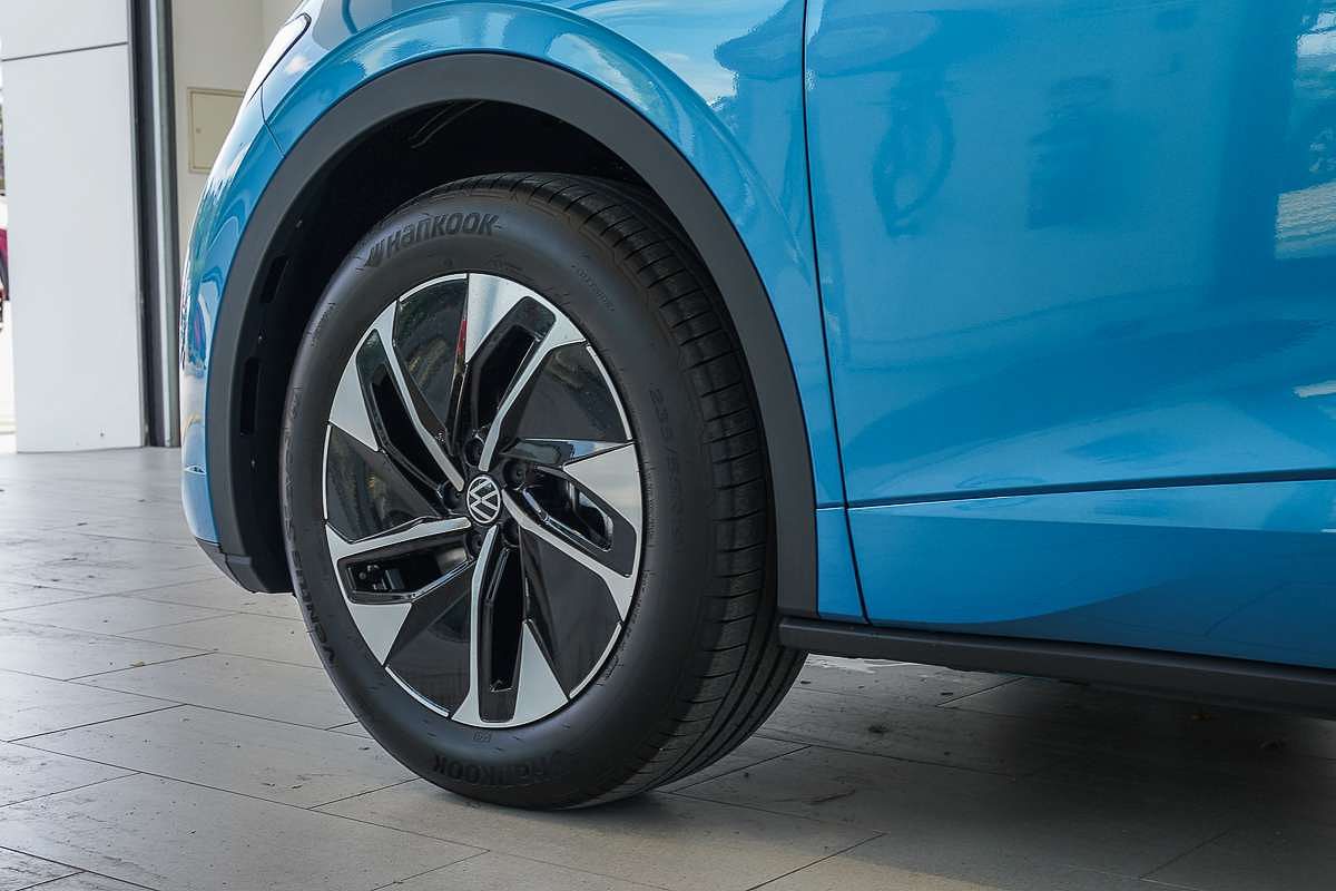 2025 Volkswagen ID.5 Pro E2